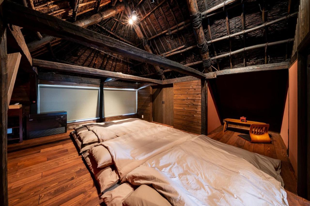 Livegrace House Lake Saiko 西湖古民家 Яманаси Экстерьер фото